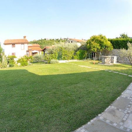 Apartma Brnistra Ginestra Koper Exterior foto
